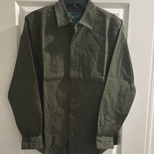 Brand new with tags 100%cotton army green button up shirt